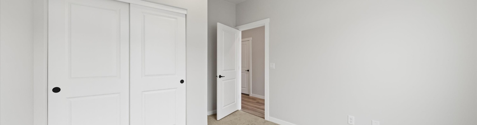 Kalani Ct, West Richland, Washington 99353, 2 Bedrooms Bedrooms, 0 ,2 BathroomsBathrooms,Condos/townhomes,For Sale,Kalani Ct,0,288385