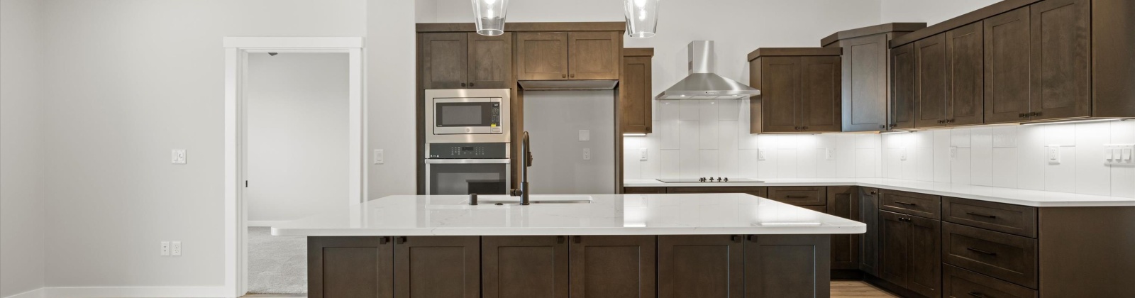 Kalani Ct, West Richland, Washington 99353, 2 Bedrooms Bedrooms, 0 ,2 BathroomsBathrooms,Condos/townhomes,For Sale,Kalani Ct,0,288385