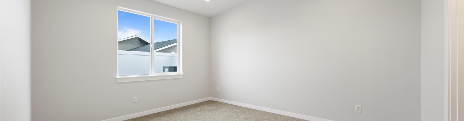 Kalani Ct, West Richland, Washington 99353, 2 Bedrooms Bedrooms, 0 ,2 BathroomsBathrooms,Condos/townhomes,For Sale,Kalani Ct,0,288385