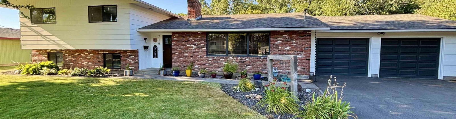 Liberty Place, Walla Walla, Washington 99362, 5 Bedrooms Bedrooms, 0 ,3 BathroomsBathrooms,Houses,For Sale,Liberty Place,0,288403