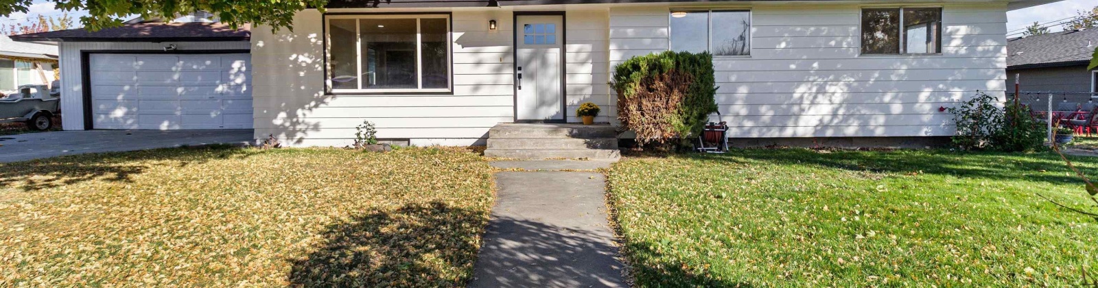 17th Ave, Kennewick, Washington 99337, 5 Bedrooms Bedrooms, 0 ,3 BathroomsBathrooms,Houses,For Sale,17th Ave,0,288398