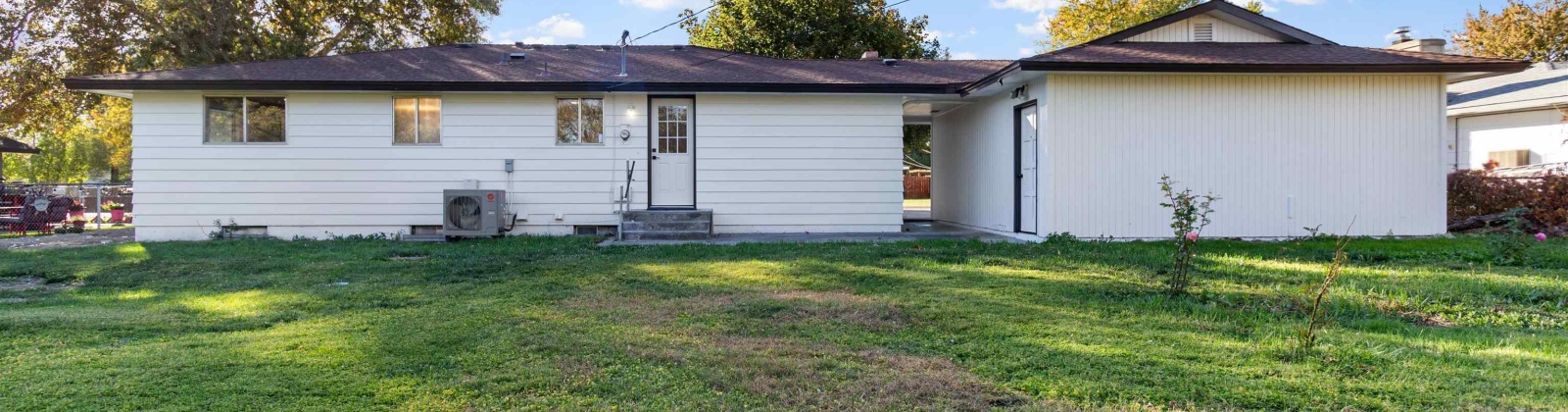 17th Ave, Kennewick, Washington 99337, 5 Bedrooms Bedrooms, 0 ,3 BathroomsBathrooms,Houses,For Sale,17th Ave,0,288398