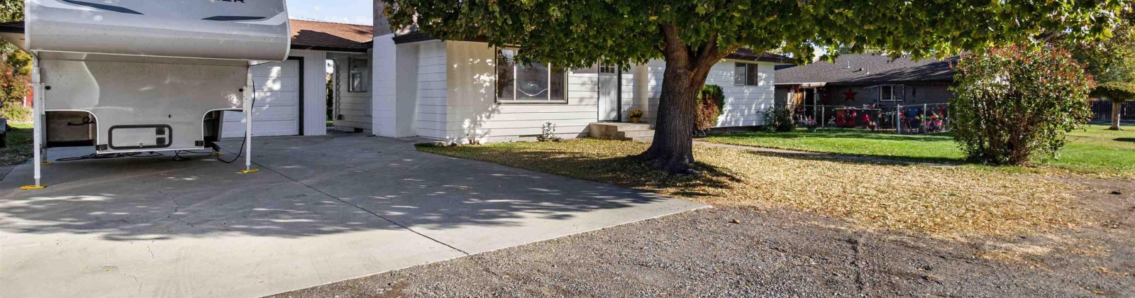 17th Ave, Kennewick, Washington 99337, 5 Bedrooms Bedrooms, 0 ,3 BathroomsBathrooms,Houses,For Sale,17th Ave,0,288398