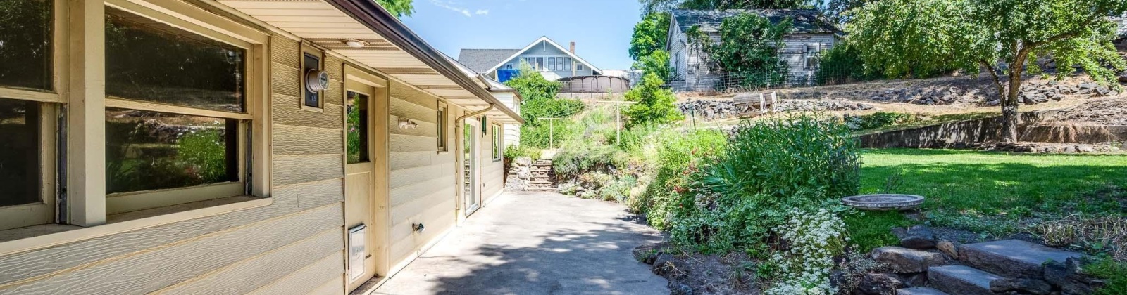 Mill St., Colfax, Washington 99111, 3 Bedrooms Bedrooms, 0 ,2 BathroomsBathrooms,Houses,For Sale,Mill St.,0,288396