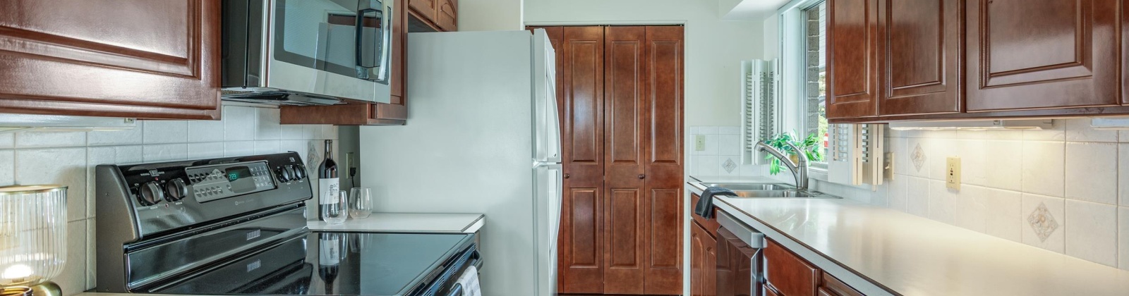 Skyline Drive, Sunnyside, Washington 98944, 4 Bedrooms Bedrooms, 0 ,3 BathroomsBathrooms,Houses,For Sale,Skyline Drive,0,288394