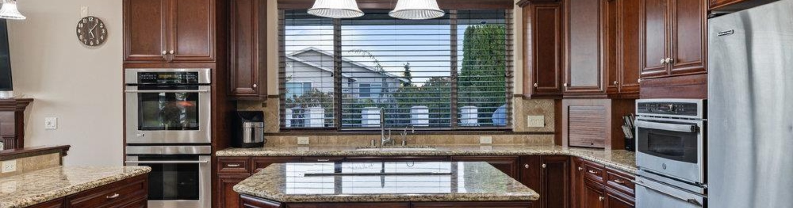 Irving St., Kennewick, Washington 99338, 4 Bedrooms Bedrooms, 0 ,6 BathroomsBathrooms,Houses,For Sale,Irving St.,0,288416