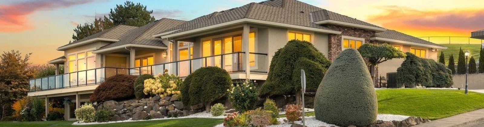 Irving St., Kennewick, Washington 99338, 4 Bedrooms Bedrooms, 0 ,6 BathroomsBathrooms,Houses,For Sale,Irving St.,0,288416