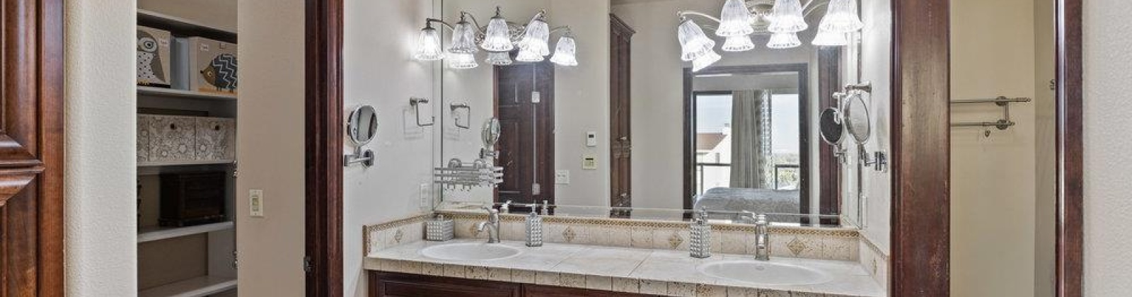 Irving St., Kennewick, Washington 99338, 4 Bedrooms Bedrooms, 0 ,6 BathroomsBathrooms,Houses,For Sale,Irving St.,0,288416