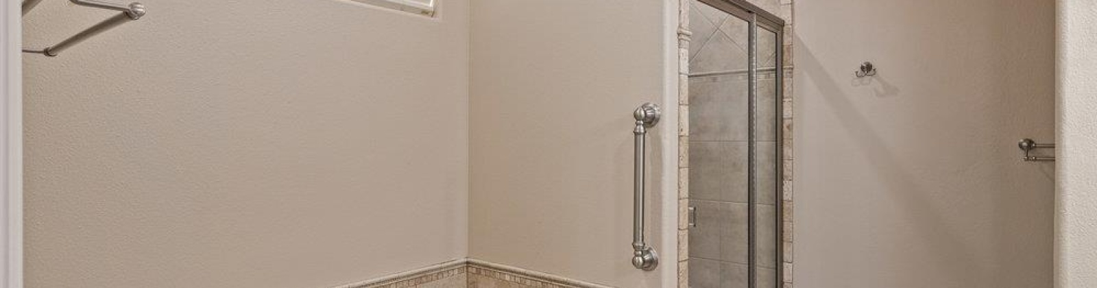 Irving St., Kennewick, Washington 99338, 4 Bedrooms Bedrooms, 0 ,6 BathroomsBathrooms,Houses,For Sale,Irving St.,0,288416