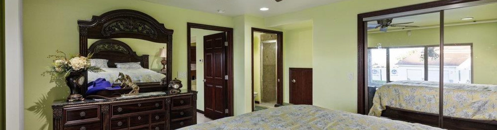 Irving St., Kennewick, Washington 99338, 4 Bedrooms Bedrooms, 0 ,6 BathroomsBathrooms,Houses,For Sale,Irving St.,0,288416