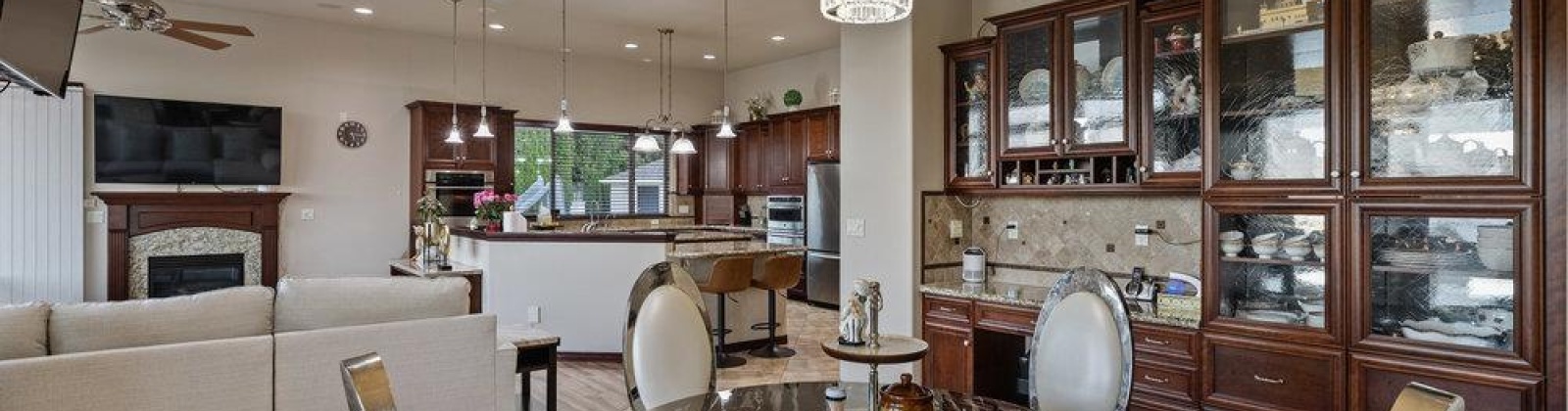 Irving St., Kennewick, Washington 99338, 4 Bedrooms Bedrooms, 0 ,6 BathroomsBathrooms,Houses,For Sale,Irving St.,0,288416