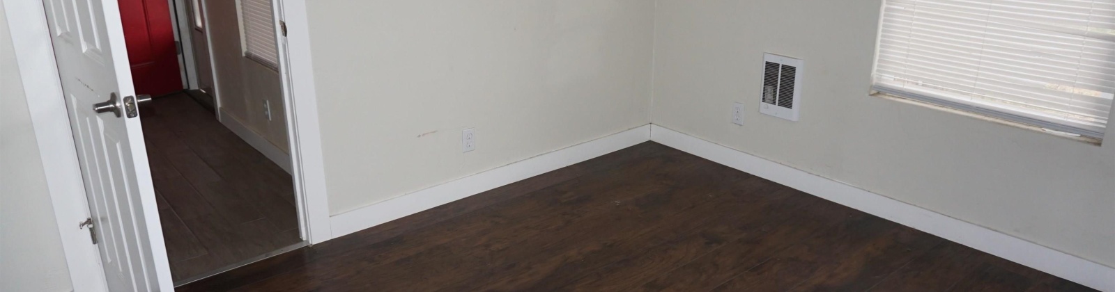 9th Ave, Walla Walla, Washington 99362, 2 Bedrooms Bedrooms, 0 ,1 BathroomBathrooms,Houses,For Sale,9th Ave,0,288412