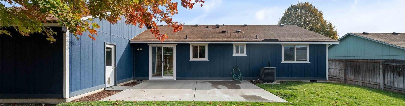 Iris Street, West Richland, Washington 99353, 3 Bedrooms Bedrooms, 0 ,2 BathroomsBathrooms,Houses,For Sale,Iris Street,0,288408