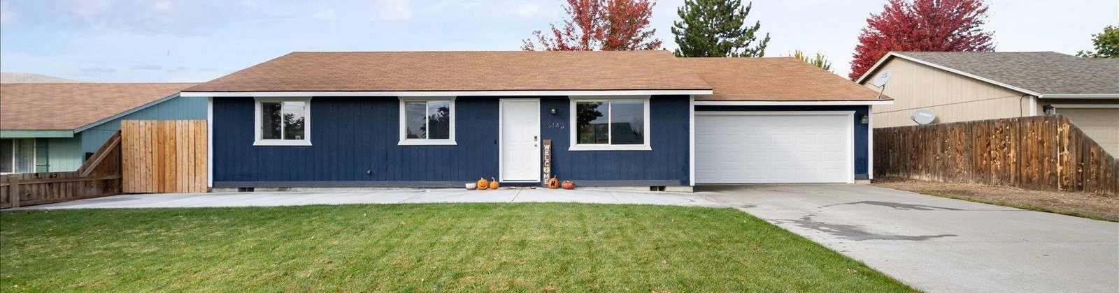 Iris Street, West Richland, Washington 99353, 3 Bedrooms Bedrooms, 0 ,2 BathroomsBathrooms,Houses,For Sale,Iris Street,0,288408