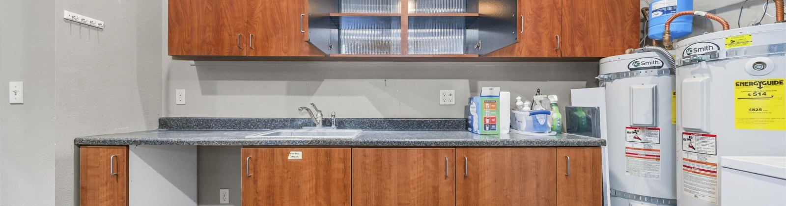 Clearwater Ave - Ste 104, Kennewick, Washington 99336, 0 , 0 ,41 BathroomsBathrooms,Commercial,For Sale,Clearwater Ave - Ste 104,0,288418