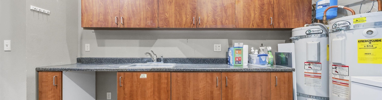 Clearwater Ave - Ste 104, Kennewick, Washington 99336, 0 , 0 ,41 BathroomsBathrooms,Commercial,For Sale,Clearwater Ave - Ste 104,0,288418
