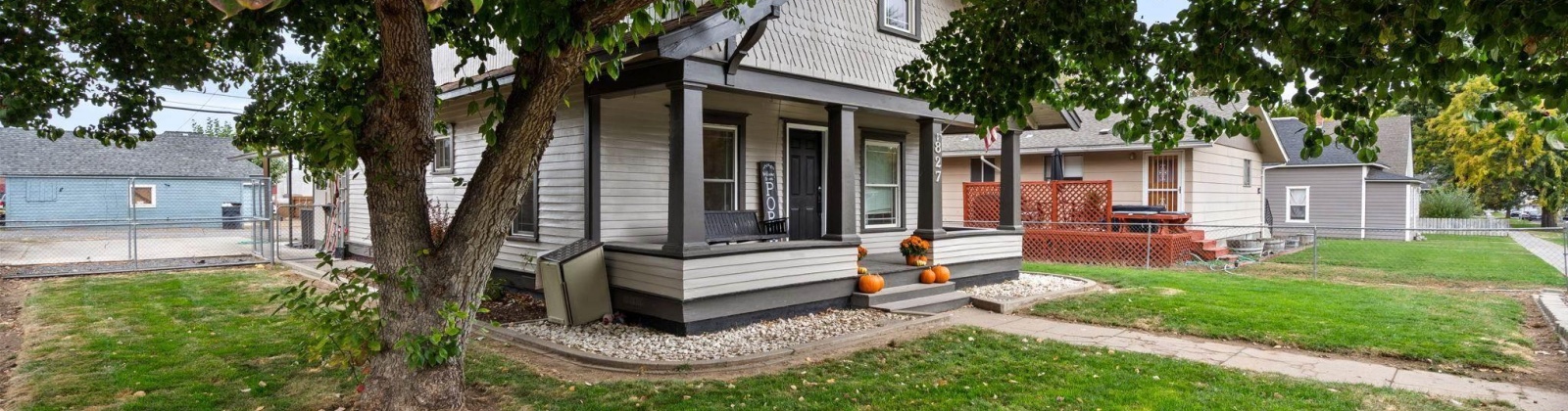 Court St, Prosser, Washington 99350, 2 Bedrooms Bedrooms, 0 ,2 BathroomsBathrooms,Houses,For Sale,Court St,0,288431