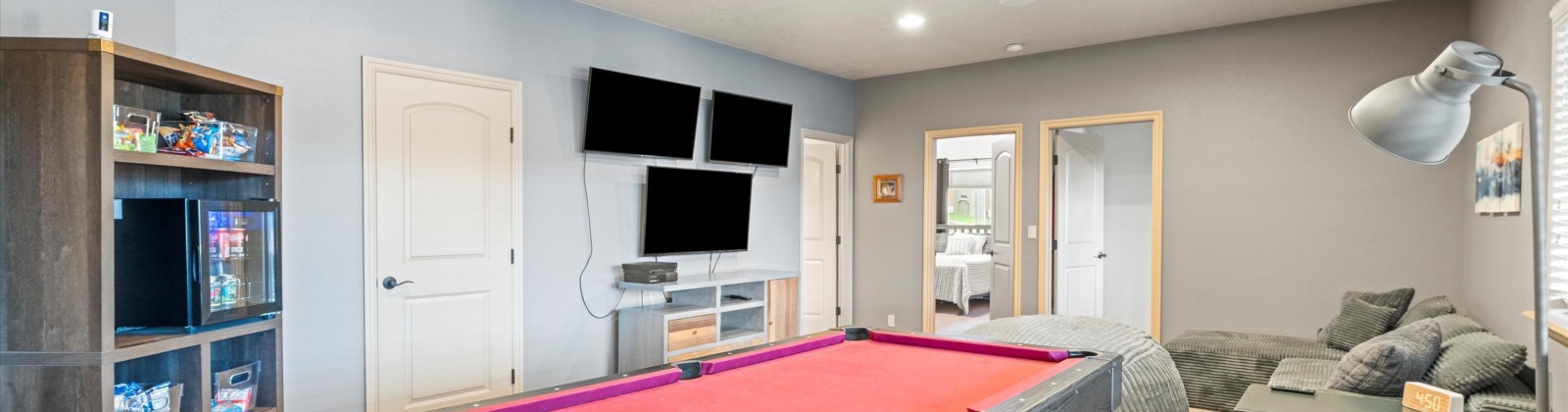 6th Avenue, Kennewick, Washington 99336, 4 Bedrooms Bedrooms, 0 ,3 BathroomsBathrooms,Houses,For Sale,6th Avenue,0,288423