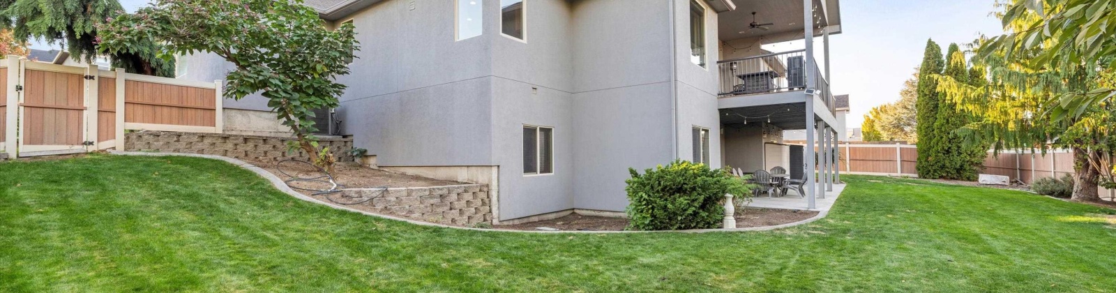 6th Avenue, Kennewick, Washington 99336, 4 Bedrooms Bedrooms, 0 ,3 BathroomsBathrooms,Houses,For Sale,6th Avenue,0,288423