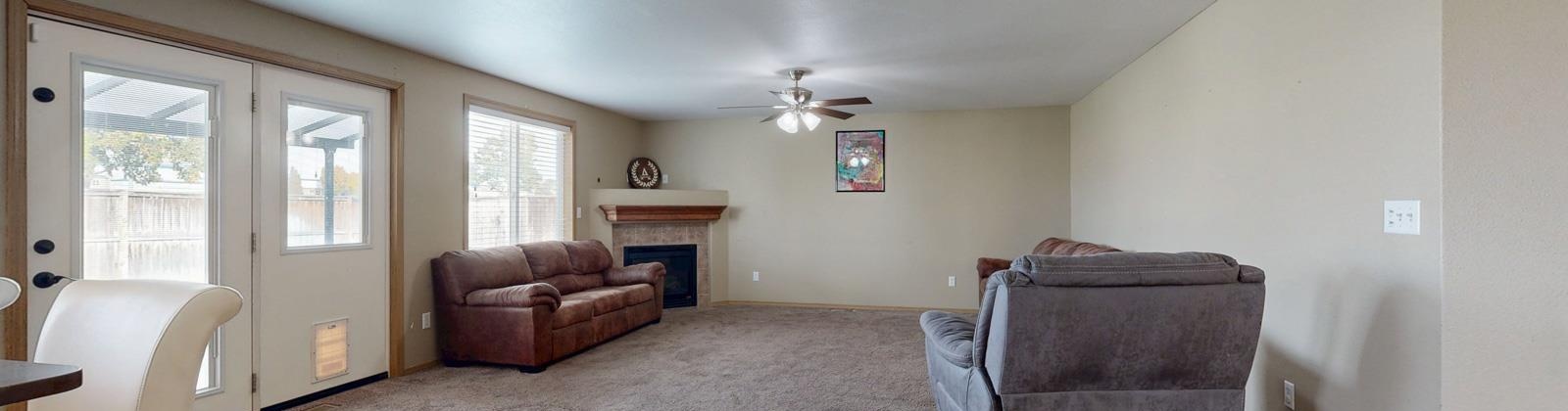 Mustang Drive, Pasco, Washington 99301, 4 Bedrooms Bedrooms, 0 ,3 BathroomsBathrooms,Houses,For Sale,Mustang Drive,0,288445