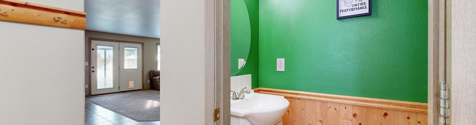 Mustang Drive, Pasco, Washington 99301, 4 Bedrooms Bedrooms, 0 ,3 BathroomsBathrooms,Houses,For Sale,Mustang Drive,0,288445