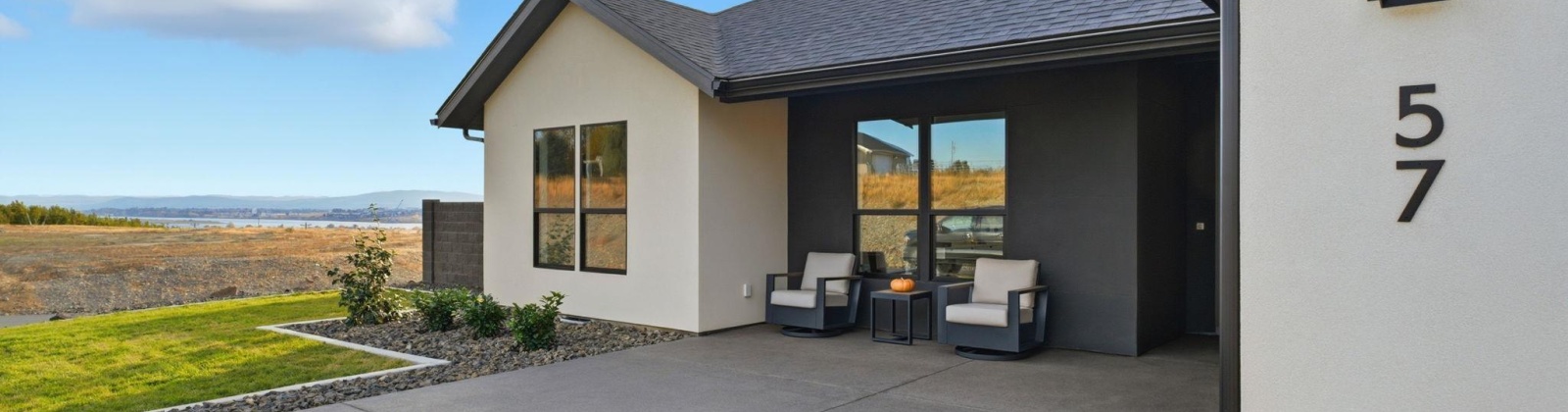 Columbia Bluff Ln, Pasco, Washington 99301, 4 Bedrooms Bedrooms, 0 ,2 BathroomsBathrooms,Houses,For Sale,Columbia Bluff Ln,0,288438
