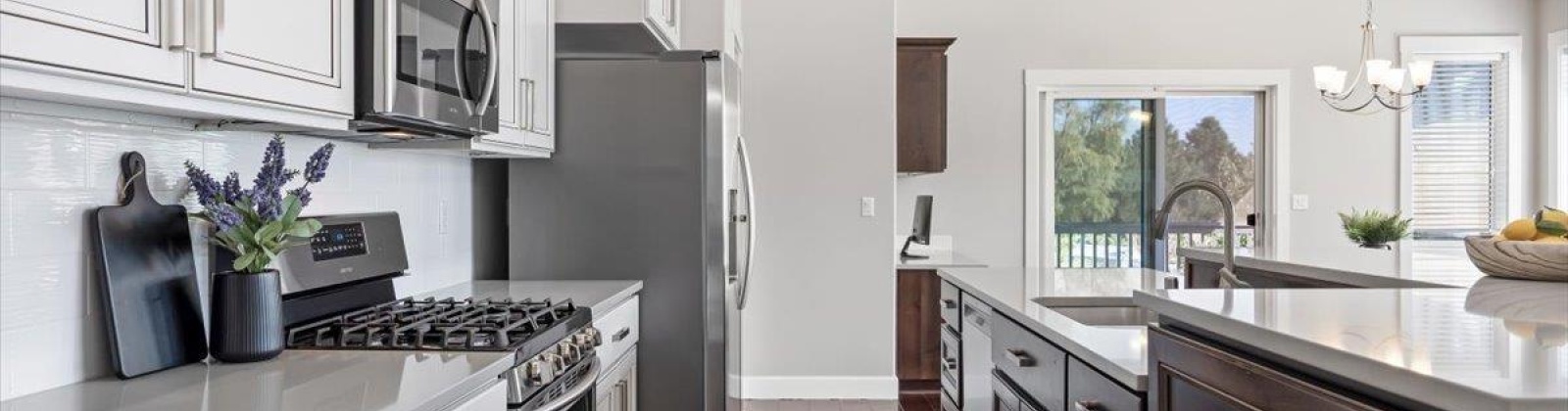 Yelm Place, Kennewick, Washington 99337, 4 Bedrooms Bedrooms, 0 ,3 BathroomsBathrooms,Houses,For Sale,Yelm Place,0,287627