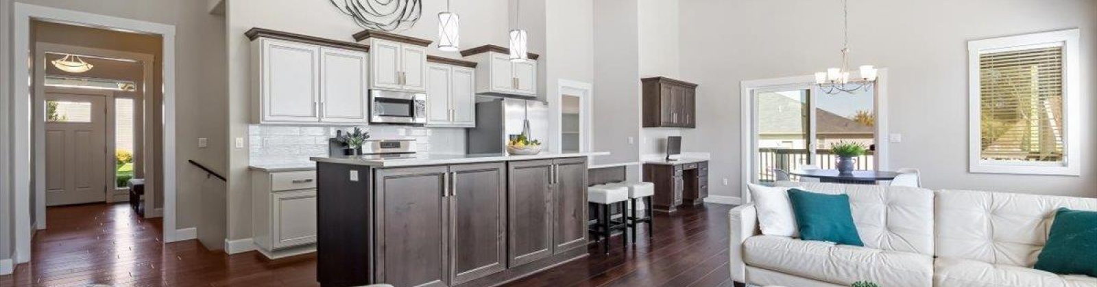 Yelm Place, Kennewick, Washington 99337, 4 Bedrooms Bedrooms, 0 ,3 BathroomsBathrooms,Houses,For Sale,Yelm Place,0,287627