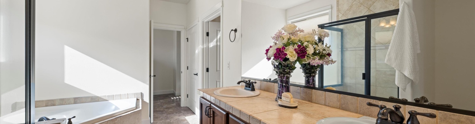 Edison St, Kennewick, Washington 99338, 3 Bedrooms Bedrooms, 0 ,3 BathroomsBathrooms,Houses,For Sale,Edison St,0,288453