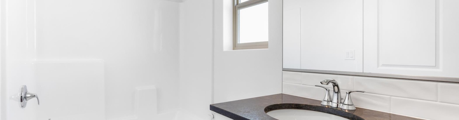 Grapevine Ct, West Richland, Washington 99353, 3 Bedrooms Bedrooms, 0 ,3 BathroomsBathrooms,Condos/townhomes,For Sale,Grapevine Ct,0,288454