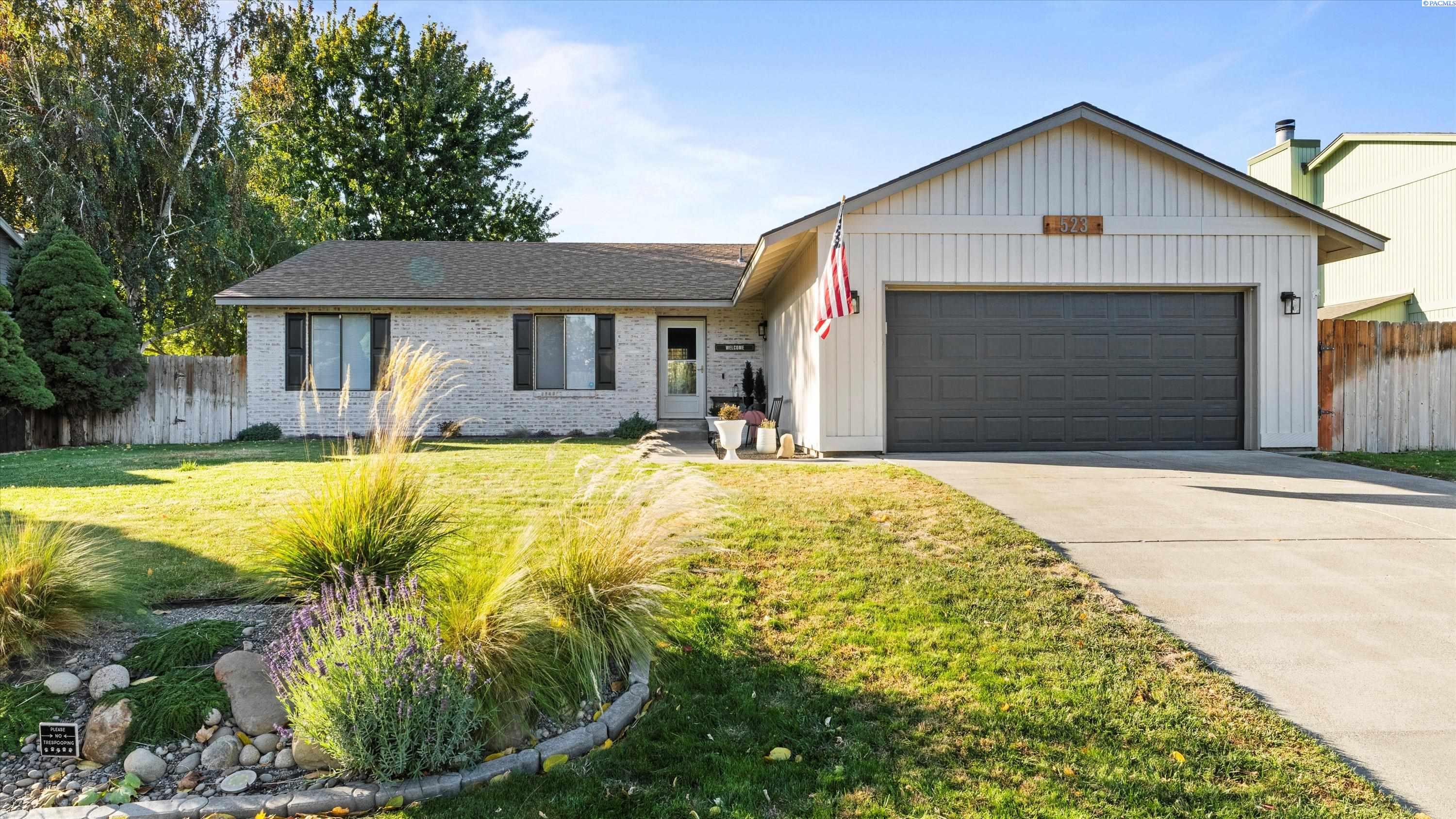Montana St, Kennewick, Washington 99336, 3 Bedrooms Bedrooms, 0 ,2 BathroomsBathrooms,Houses,For Sale,Montana St,0,288457 Montana St, Kennewick, Washington 99336, 3 Bedrooms Bedrooms, 0 ,2 BathroomsBathrooms,Houses,For Sale,Montana St,0,288457