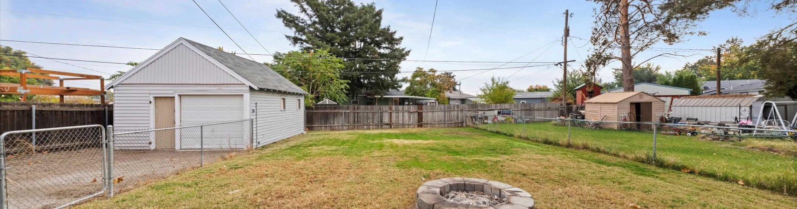 Fruitland, Kennewick, Washington 99337, 3 Bedrooms Bedrooms, 0 ,1 BathroomBathrooms,Houses,For Sale,Fruitland,0,288467