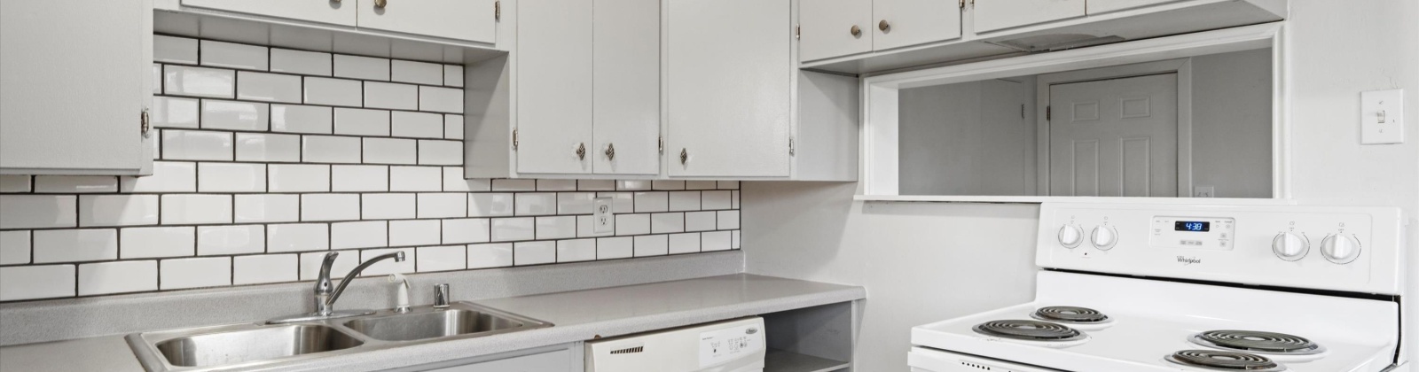 Fruitland, Kennewick, Washington 99337, 3 Bedrooms Bedrooms, 0 ,1 BathroomBathrooms,Houses,For Sale,Fruitland,0,288467