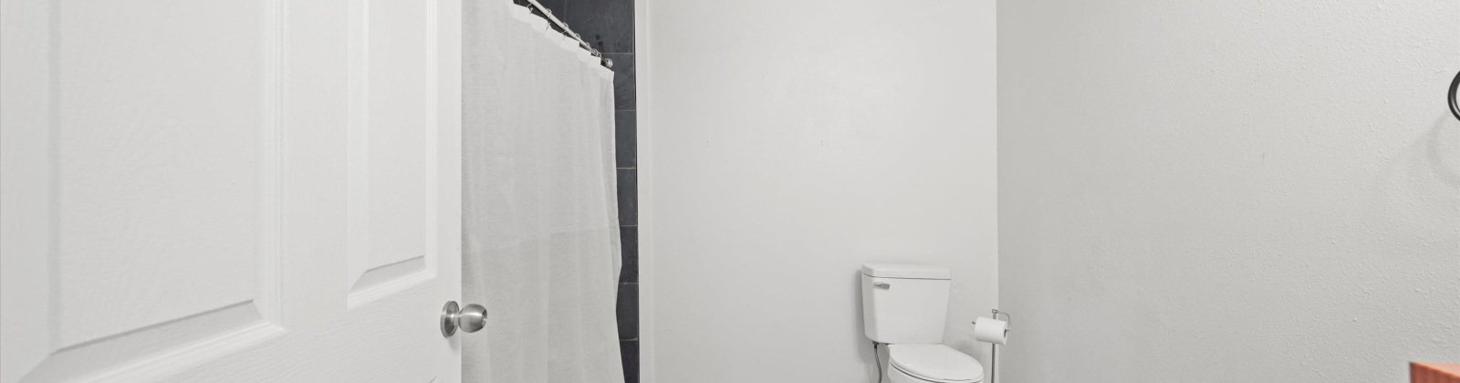 Henry st, Pasco, Washington 99301, 2 Bedrooms Bedrooms, 0 ,1 BathroomBathrooms,Houses,For Sale,Henry st,0,287973