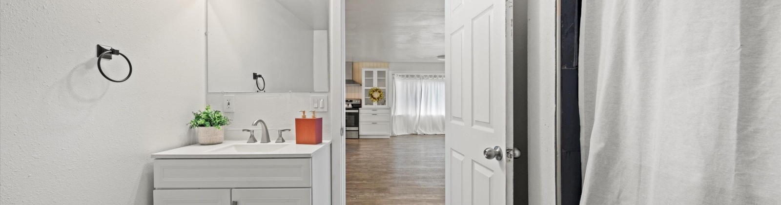 Henry st, Pasco, Washington 99301, 2 Bedrooms Bedrooms, 0 ,1 BathroomBathrooms,Houses,For Sale,Henry st,0,287973