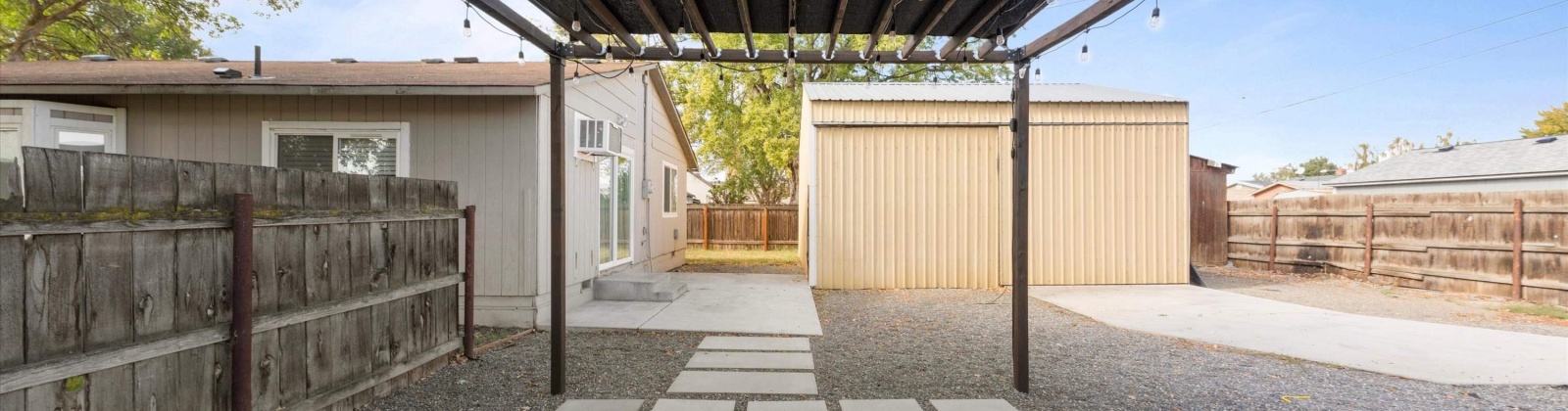 Henry st, Pasco, Washington 99301, 2 Bedrooms Bedrooms, 0 ,1 BathroomBathrooms,Houses,For Sale,Henry st,0,287973