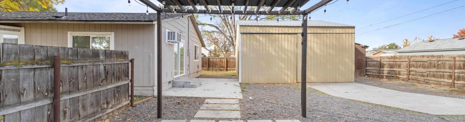 Henry st, Pasco, Washington 99301, 2 Bedrooms Bedrooms, 0 ,1 BathroomBathrooms,Houses,For Sale,Henry st,0,287973