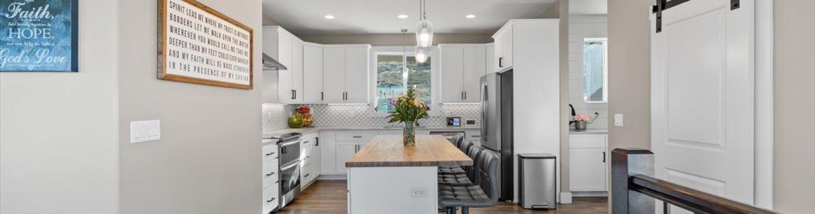 Red Mountain Rd, Benton City, Washington 99320, 4 Bedrooms Bedrooms, 0 ,3 BathroomsBathrooms,Houses,For Sale,Red Mountain Rd,0,288471