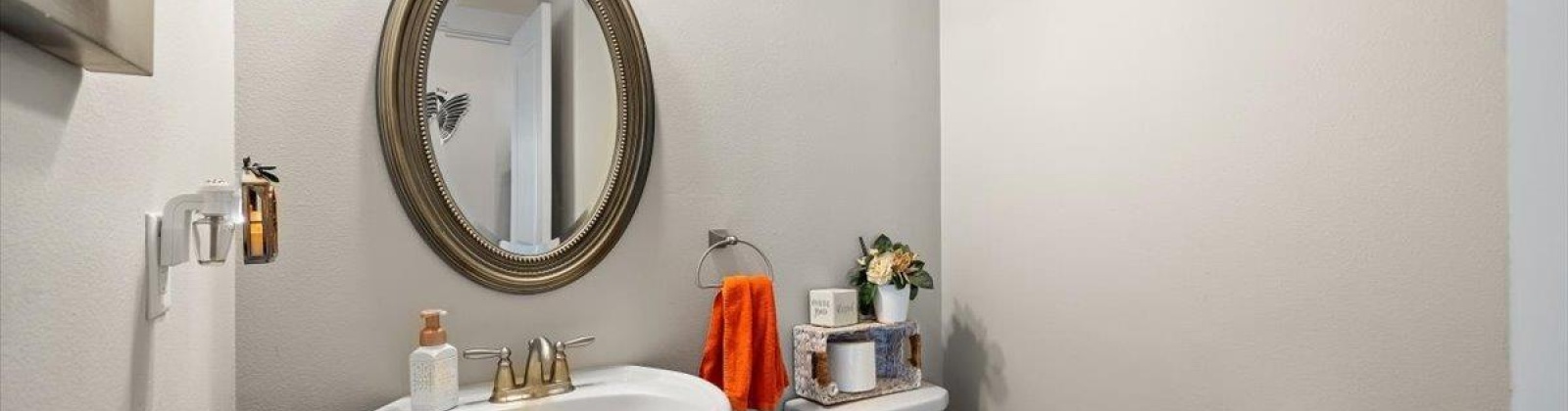 Red Mountain Rd, Benton City, Washington 99320, 4 Bedrooms Bedrooms, 0 ,3 BathroomsBathrooms,Houses,For Sale,Red Mountain Rd,0,288471