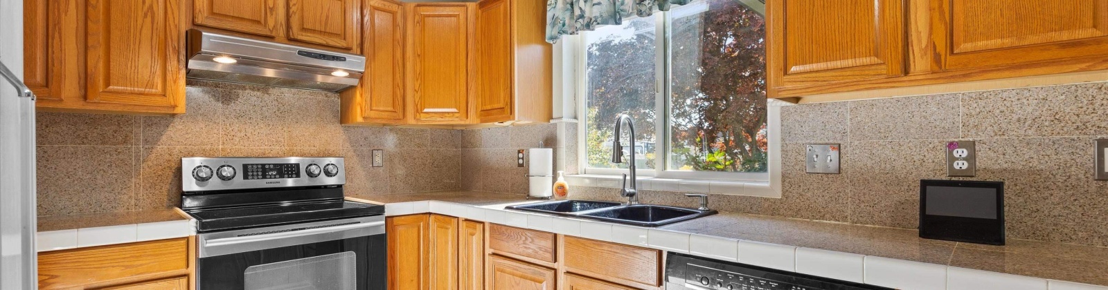 24th Ave, Kennewick, Washington 99337, 3 Bedrooms Bedrooms, 0 ,3 BathroomsBathrooms,Houses,For Sale,24th Ave,0,288476