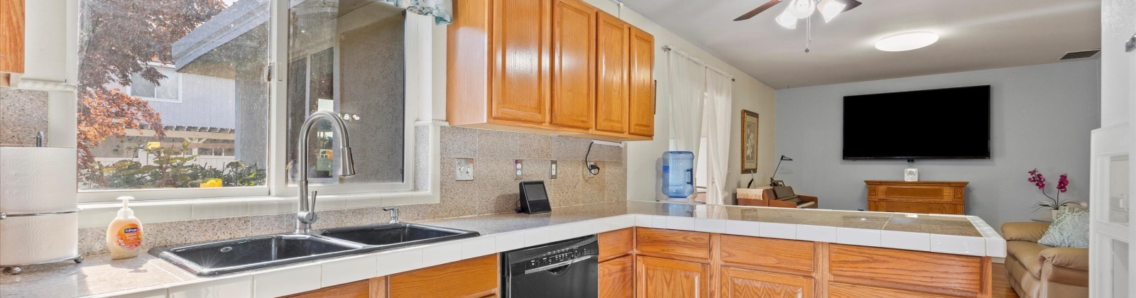 24th Ave, Kennewick, Washington 99337, 3 Bedrooms Bedrooms, 0 ,3 BathroomsBathrooms,Houses,For Sale,24th Ave,0,288476