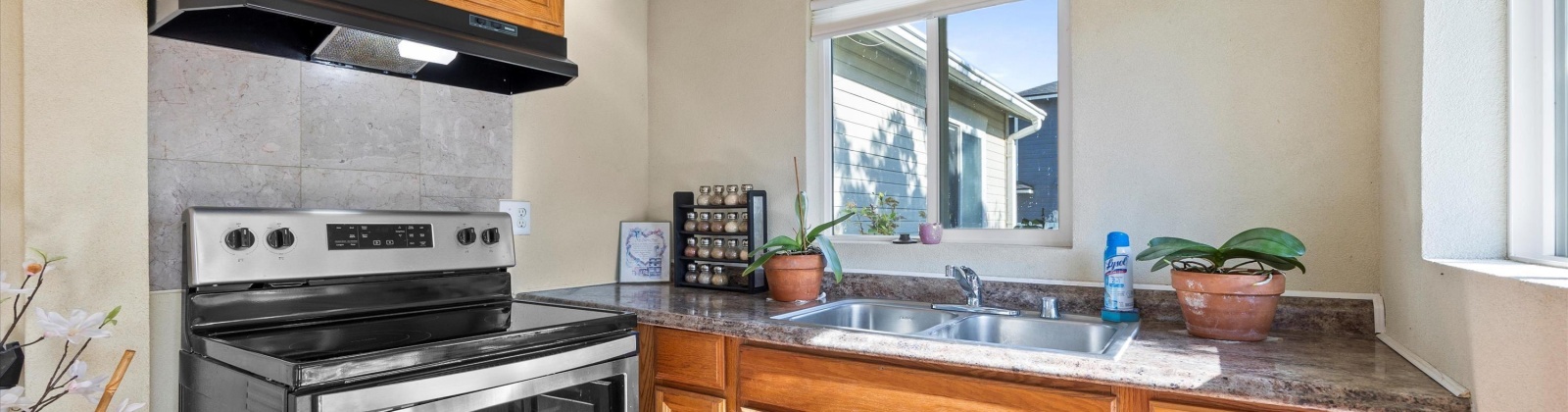 24th Ave, Kennewick, Washington 99337, 3 Bedrooms Bedrooms, 0 ,3 BathroomsBathrooms,Houses,For Sale,24th Ave,0,288476