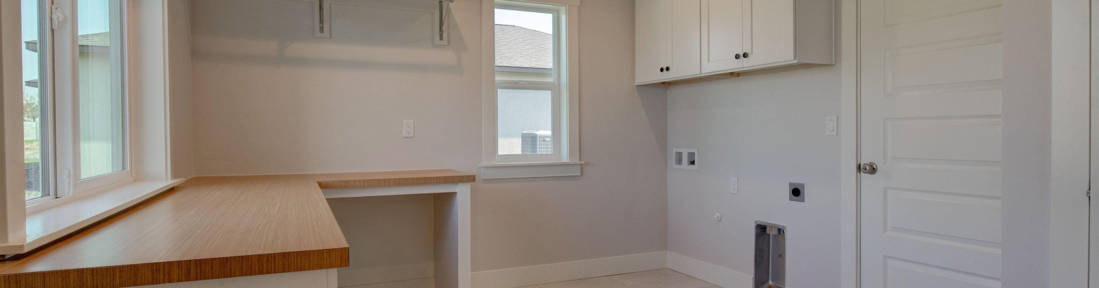 Grant Place, Kennewick, Washington 99336, 4 Bedrooms Bedrooms, 0 ,3 BathroomsBathrooms,Houses,For Sale,Grant Place,0,288478