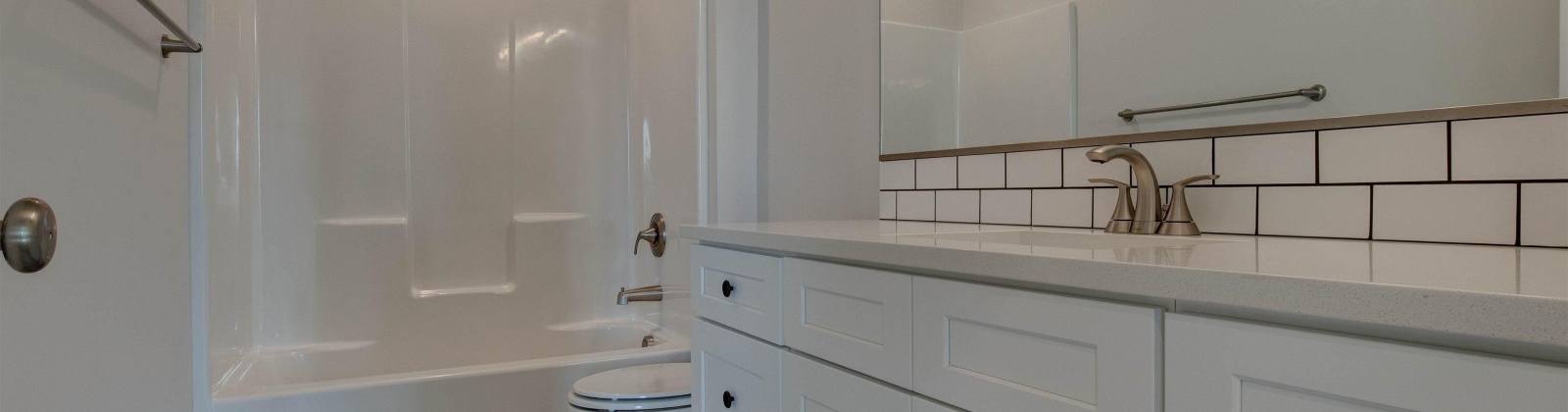 Grant Place, Kennewick, Washington 99336, 4 Bedrooms Bedrooms, 0 ,3 BathroomsBathrooms,Houses,For Sale,Grant Place,0,288478