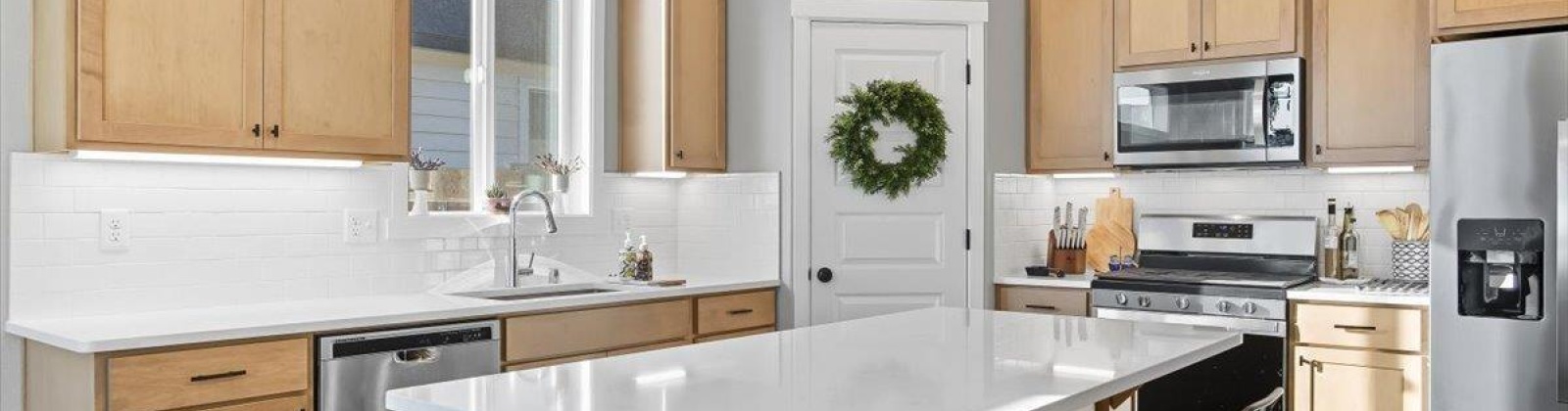 Lennox St, West Richland, Washington 99353, 3 Bedrooms Bedrooms, 0 ,2 BathroomsBathrooms,Houses,For Sale,Lennox St,0,288480