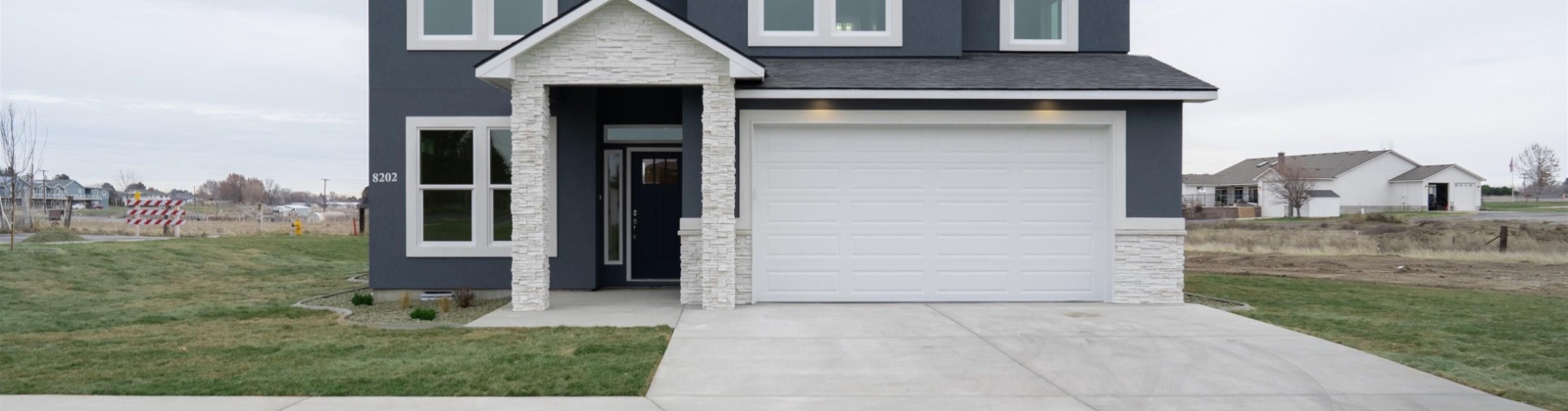 Grant Place, Kennewick, Washington 99336, 5 Bedrooms Bedrooms, 0 ,3 BathroomsBathrooms,Houses,For Sale,Grant Place,0,288479