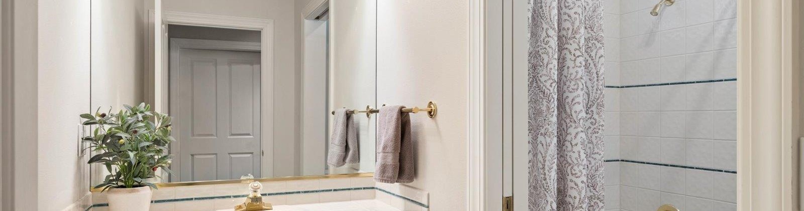 Quarterhorse Way, Richland, Washington 99352, 4 Bedrooms Bedrooms, 0 ,6 BathroomsBathrooms,Houses,For Sale,Quarterhorse Way,0,288486