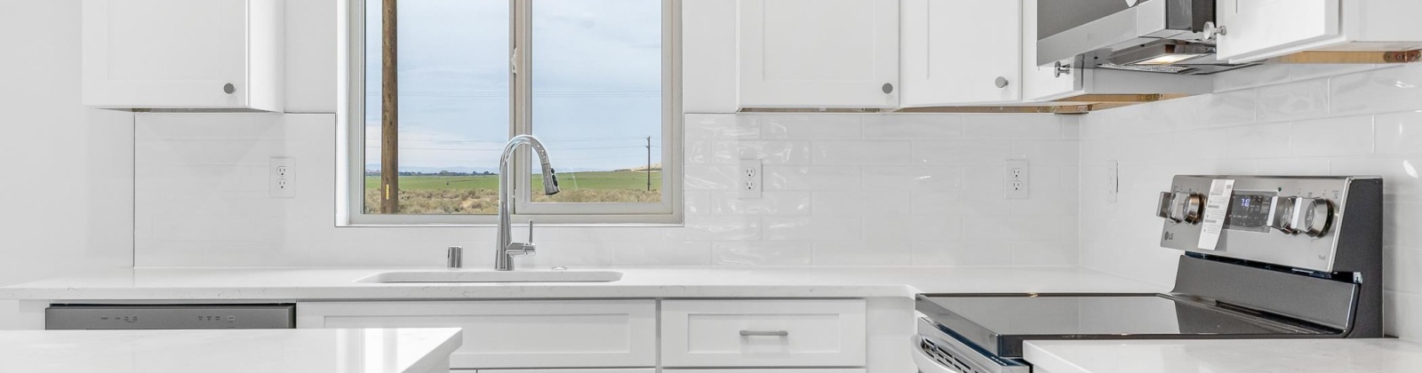 Grapevine Ct, West Richland, Washington 99353, 3 Bedrooms Bedrooms, 0 ,3 BathroomsBathrooms,Condos/townhomes,For Sale,Grapevine Ct,0,288483