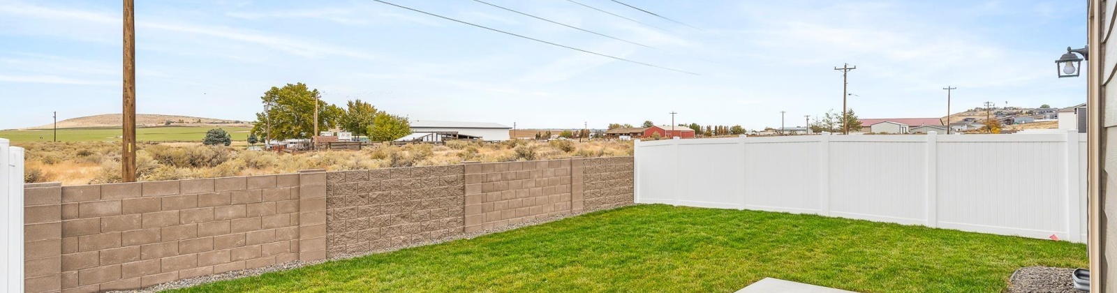 Grapevine Ct, West Richland, Washington 99353, 3 Bedrooms Bedrooms, 0 ,3 BathroomsBathrooms,Condos/townhomes,For Sale,Grapevine Ct,0,288483