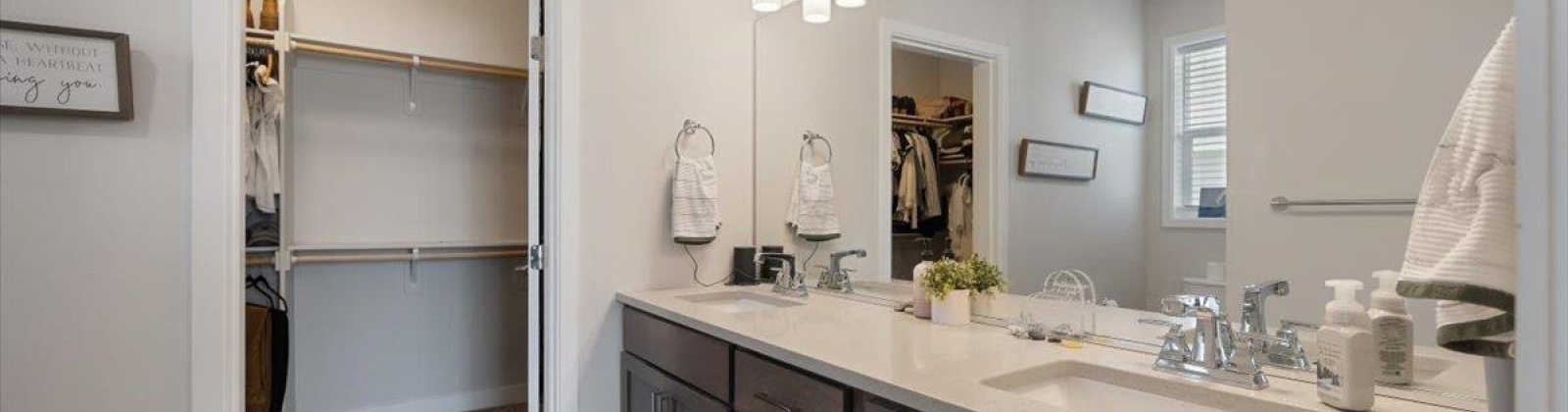 Village View St, Richland, Washington 99352, 3 Bedrooms Bedrooms, 0 ,2 BathroomsBathrooms,Houses,For Sale,Village View St,0,288481